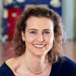 Foto van Yolande Verbeek, COO van Energie Beheer Nederland (EBN)