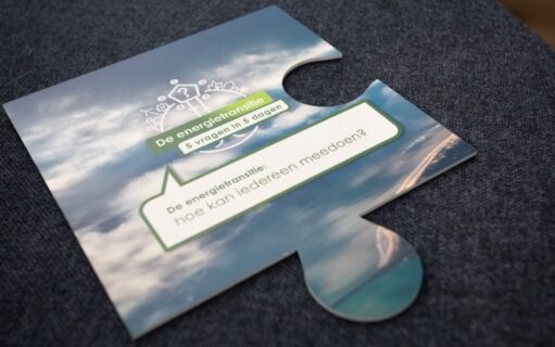 Een puzelstuk met daarop de tekst 