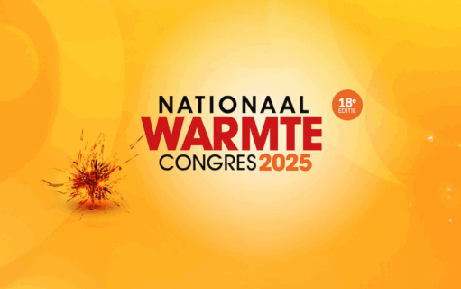 Op een oranje-gele achtergrond zien we het logo van het Nationaal Warmte Congres 2025.